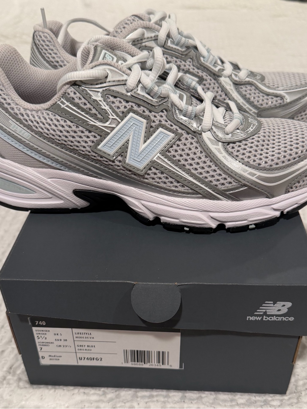 New Balance 740 Sneakers